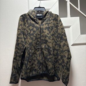 New Nike Tech Fleece Hoodie Medium Green Camouflage - Men's Fitness Hoodie